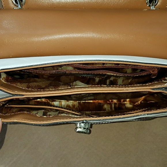 Etienne Aigner Bag - Picture 3 of 3